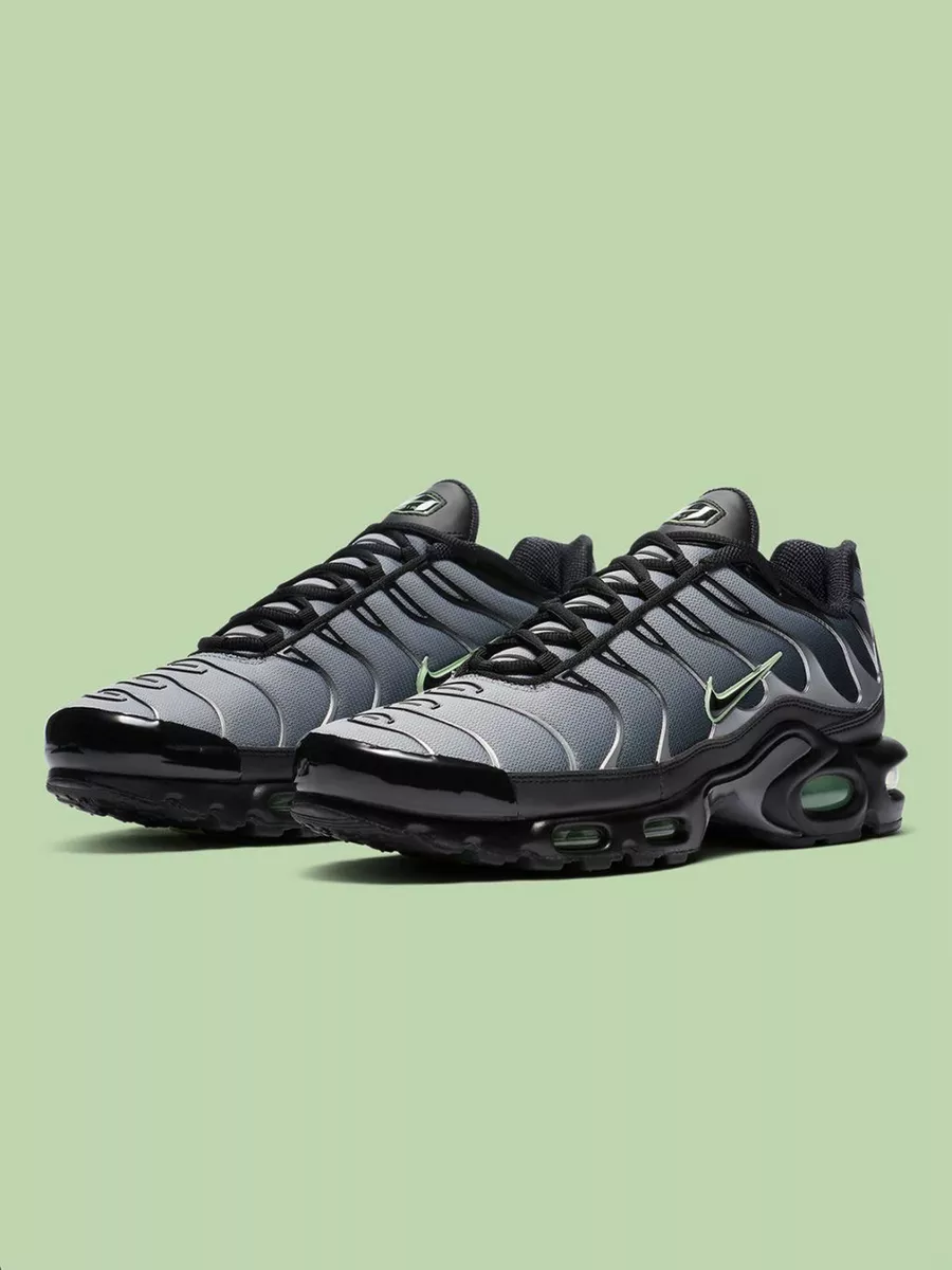 Nike air max plus tn all over outlet print