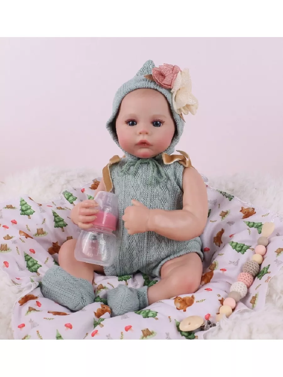 Игра в дочки-матери или безумие: зачем женщины покупают «живых» кукол Reborn, похожих на младенцев