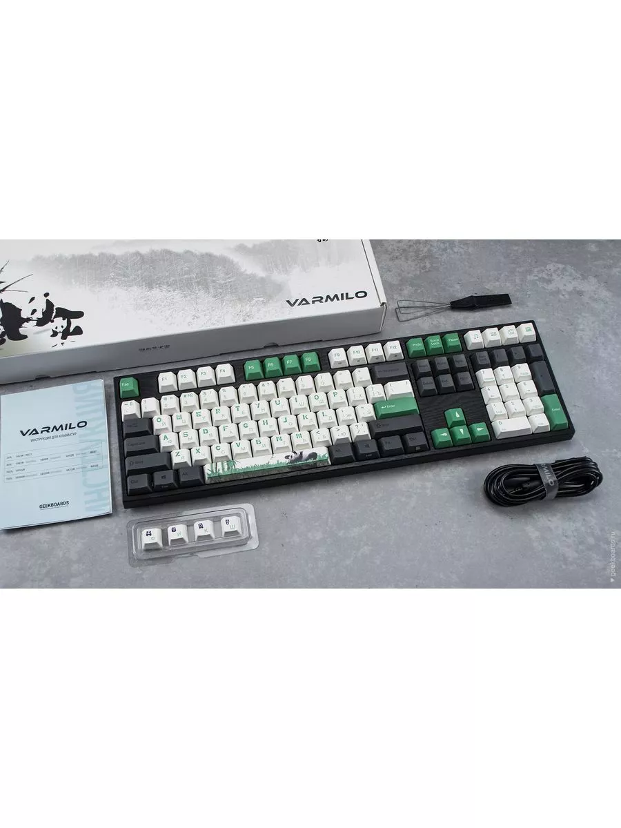 Varmilo vea108. Varmilo panda r2. varmilo vem108 подсветка клавиш. panda varmilo wallpaper.