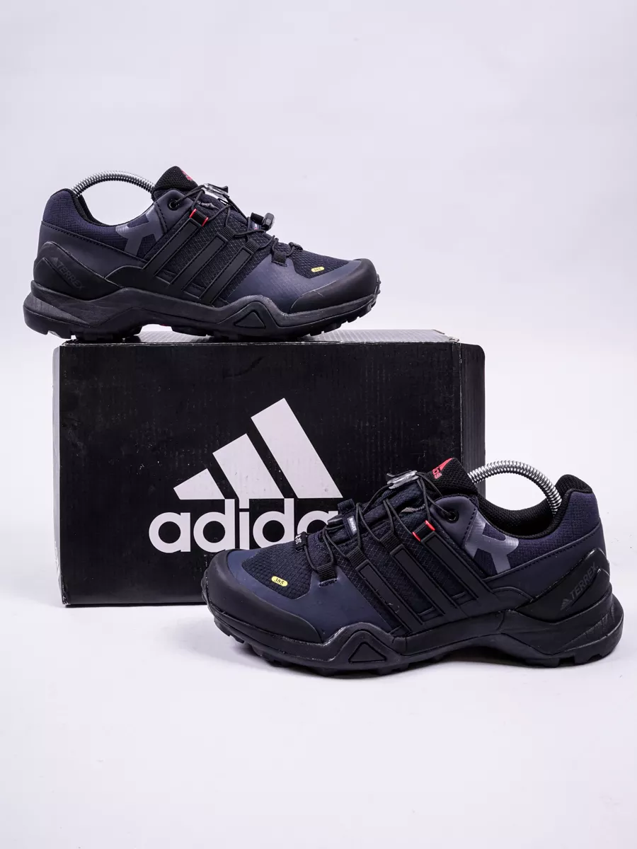 Adidas store terrex 385